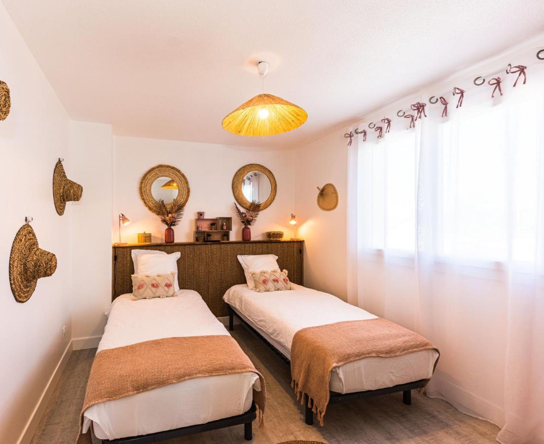 Villa Des Oliviers Sublime Villa Avec Piscine Chauffee Et Privee Et Baby Foot Bon-Encontre Εξωτερικό φωτογραφία