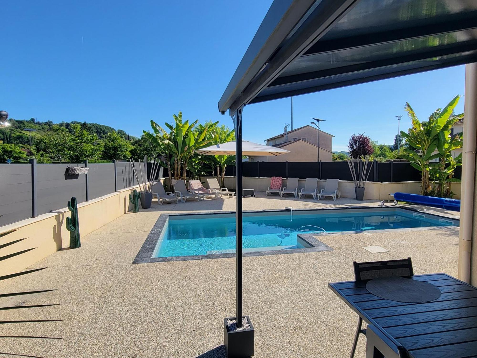 Villa Des Oliviers Sublime Villa Avec Piscine Chauffee Et Privee Et Baby Foot Bon-Encontre Εξωτερικό φωτογραφία